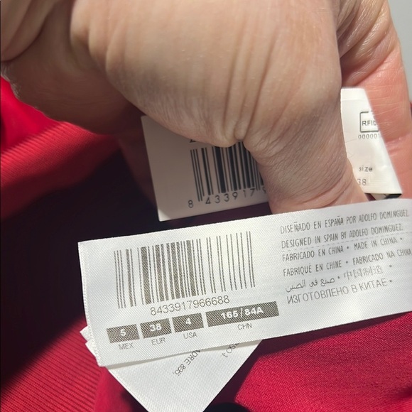 Adolfo Dominguez Red Satin Short Sleeve Top Size 4 Quiet Luxury Contemporary - Picture 7 of 11